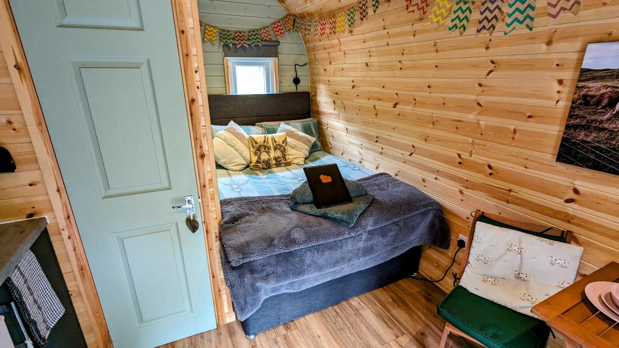 Villa Emlyn'S Coppice - Luxury Woodland Glamping à Holywell  Chambre photo