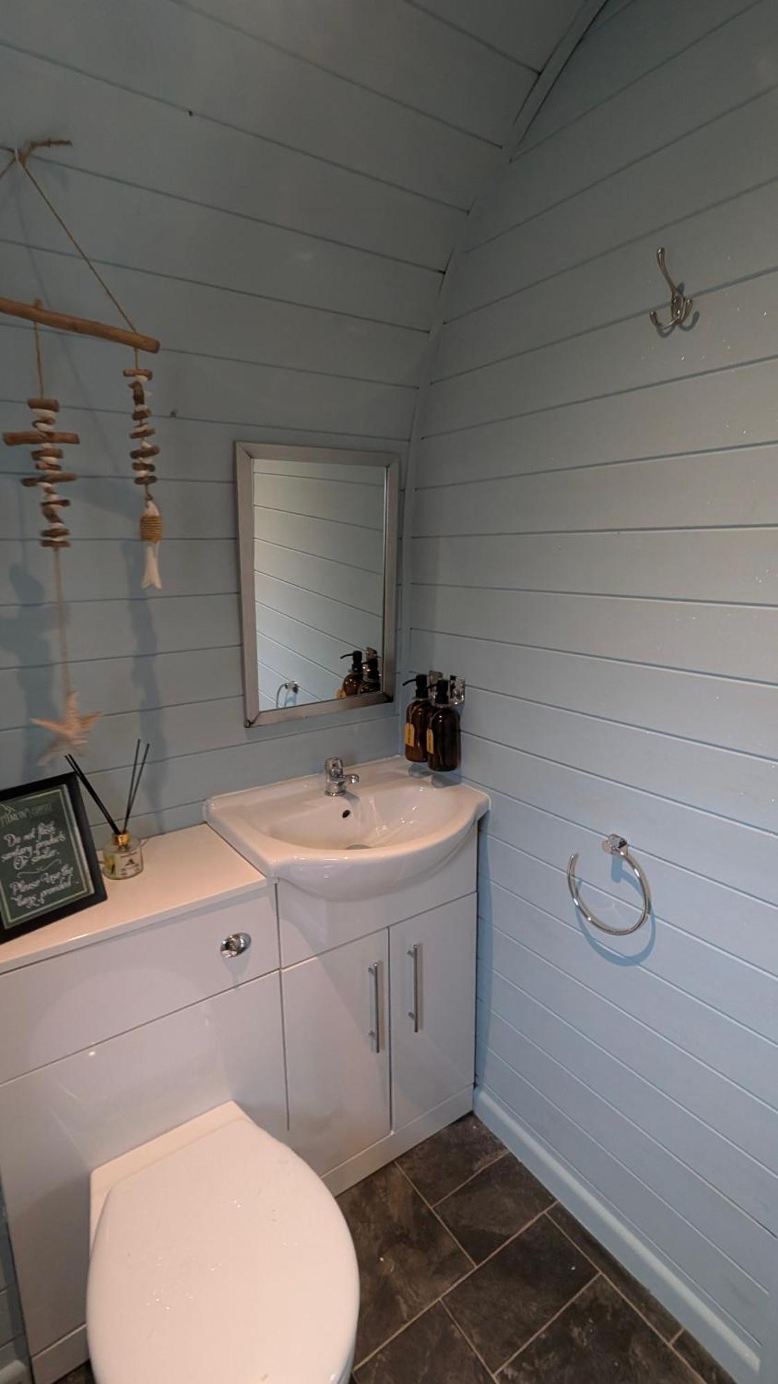 Villa Emlyn'S Coppice - Luxury Woodland Glamping à Holywell  Extérieur photo